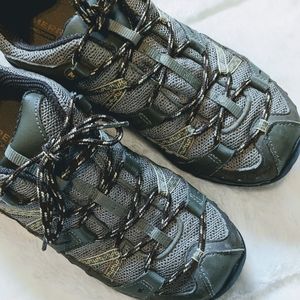 Merrell Woman's Hiking Shoe Low Boot Vibram Brindle Performance sz 10